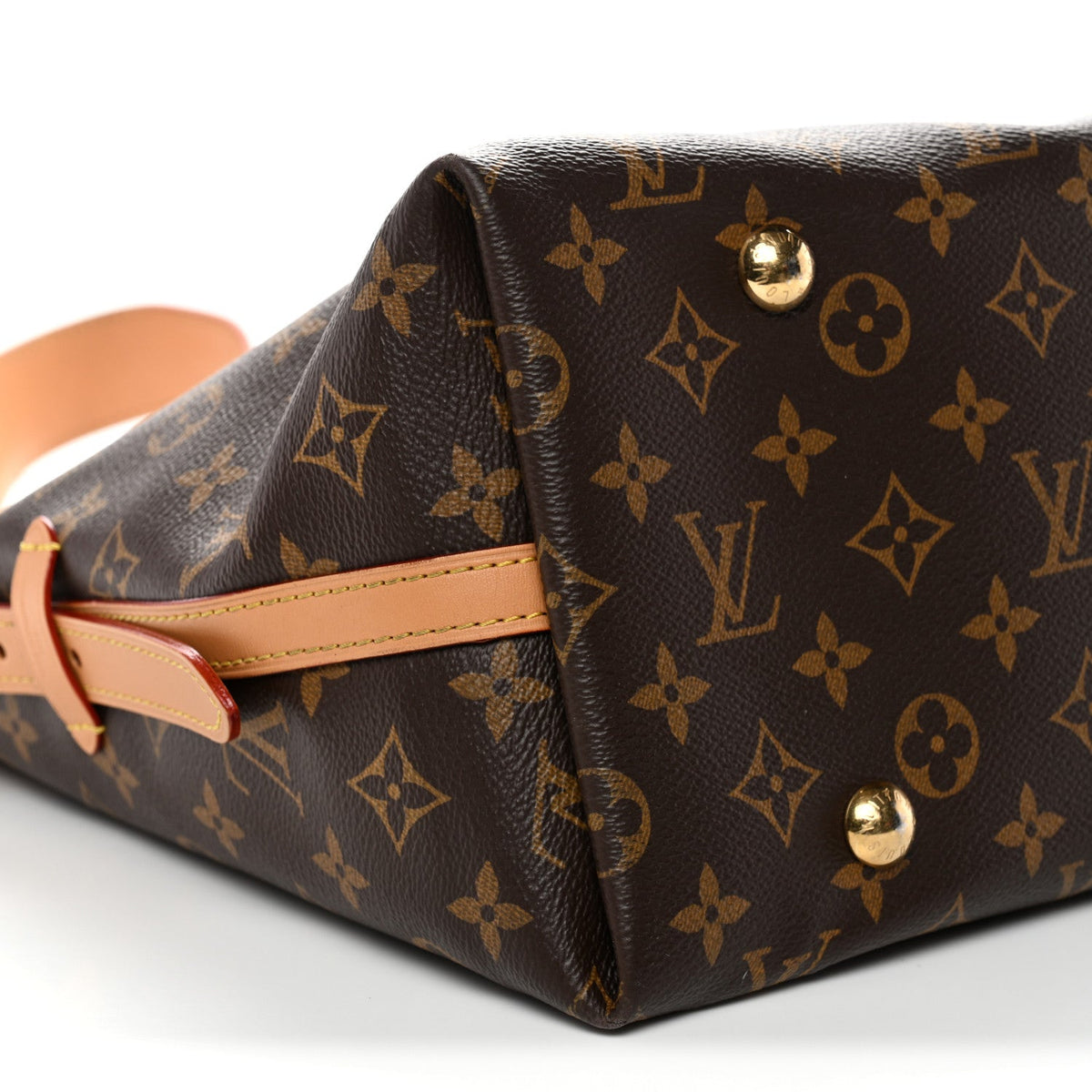 Monogram Carryall Mm Handbag