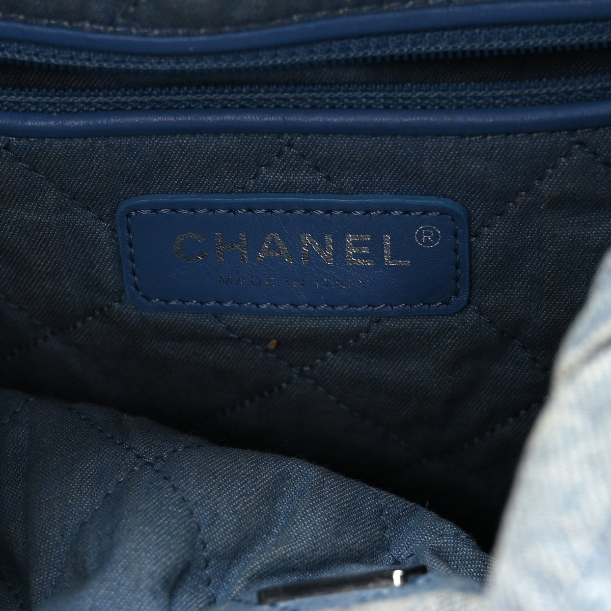 Small Quilted Handbag - Blue