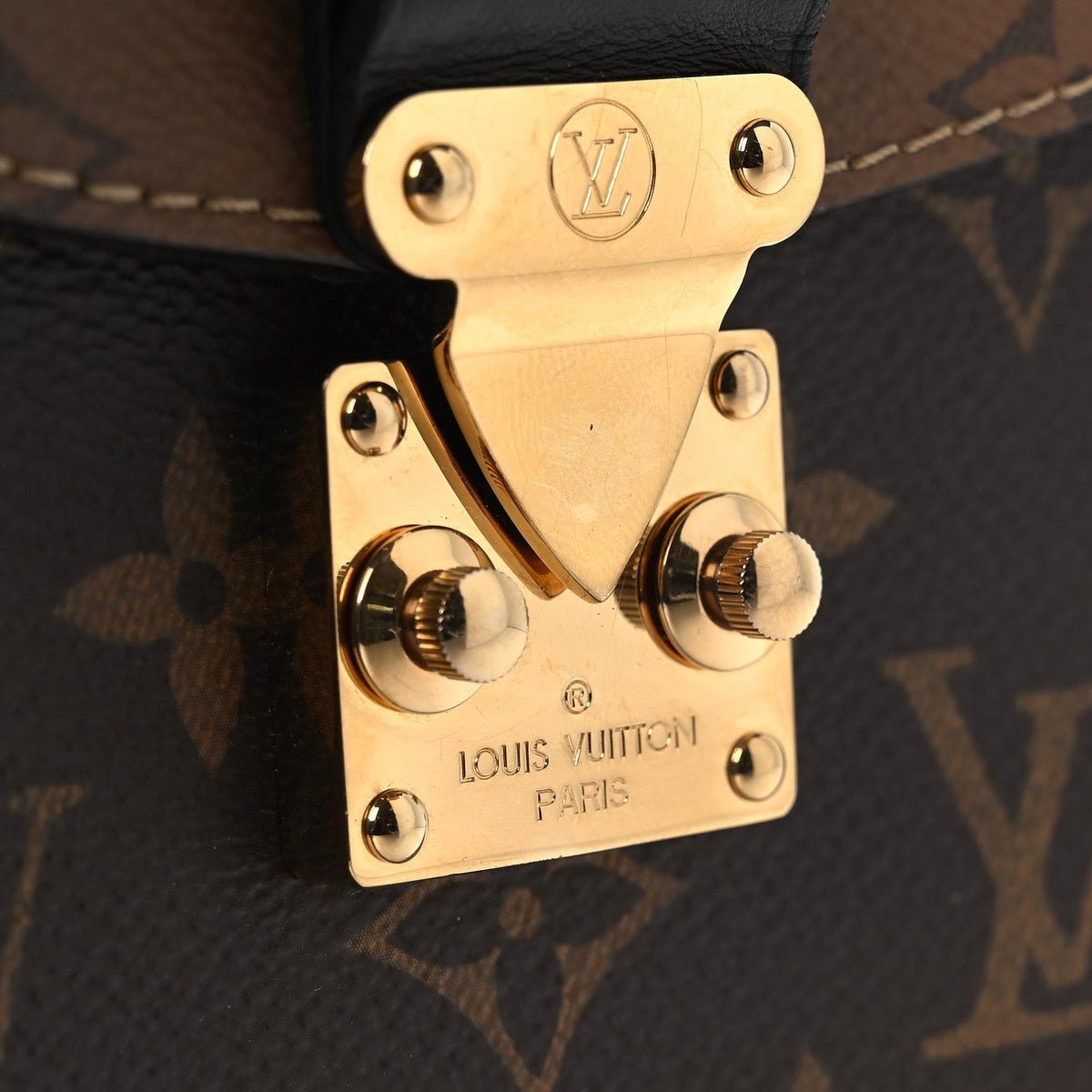 Reverse Monogram Camera Box Nm Handbag