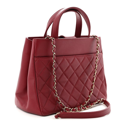 Small Quilted Caviar Handbag - Red