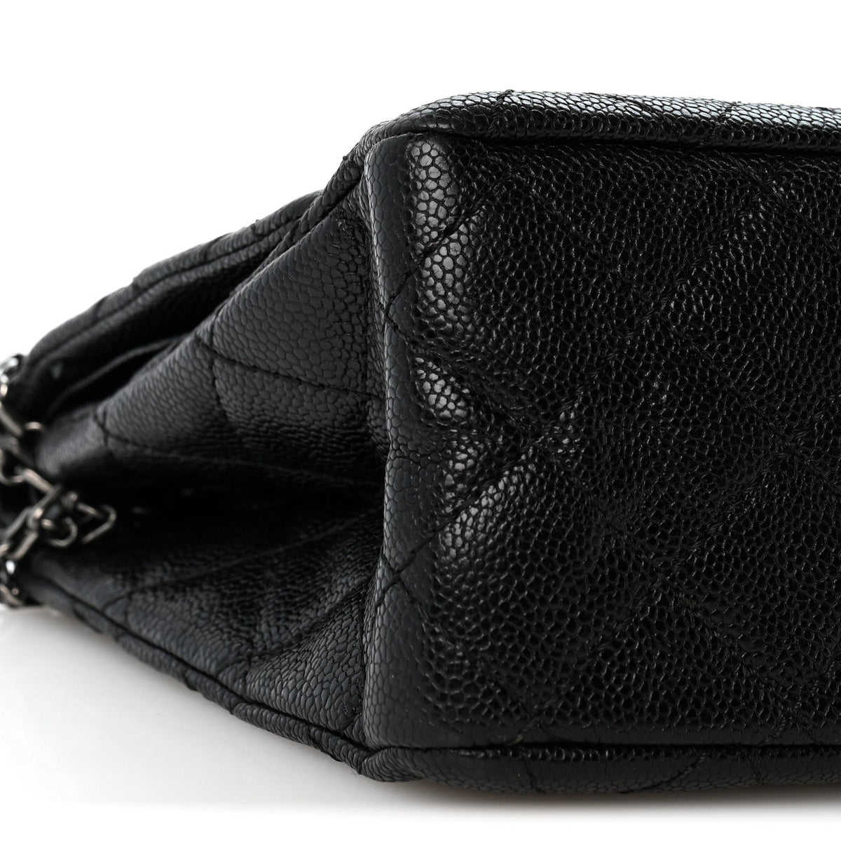 Quilted Caviar Flap Shoulder Bag - Black