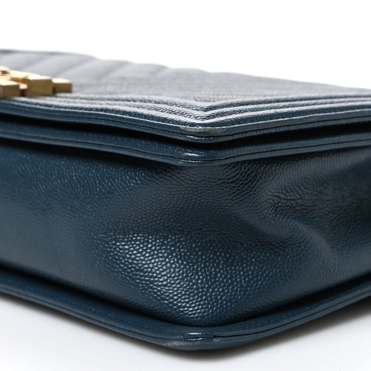 Medium Quilted Caviar Flap Shoulder Bag - Blue