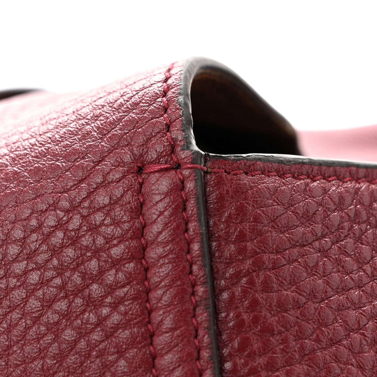 Maxi Calfskin Shoulder Bag - Red