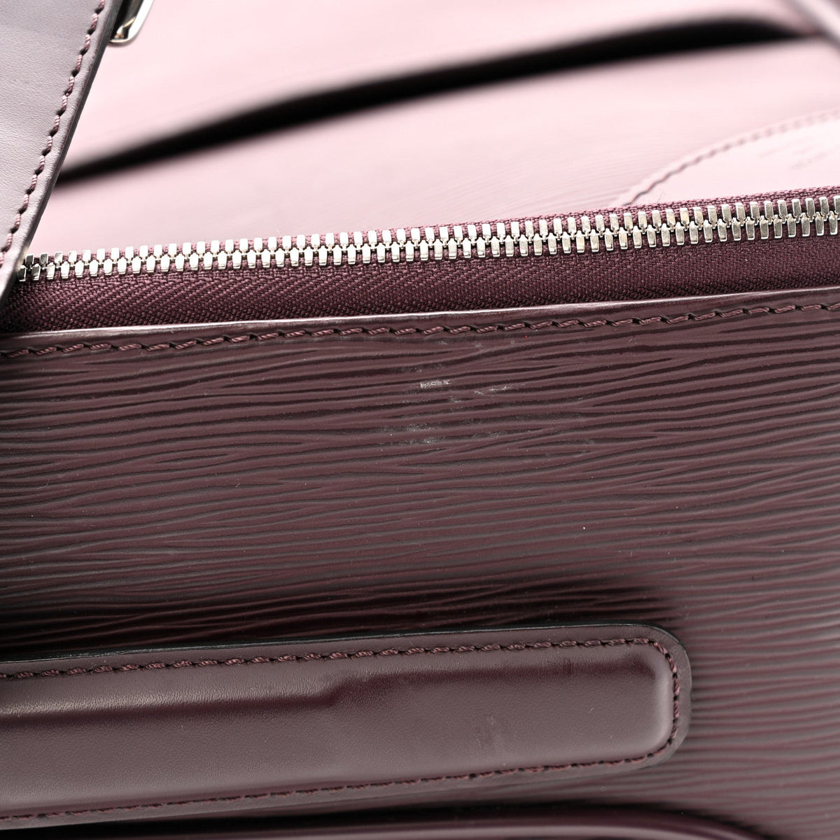 Epi Pegase Quetsche Handbag