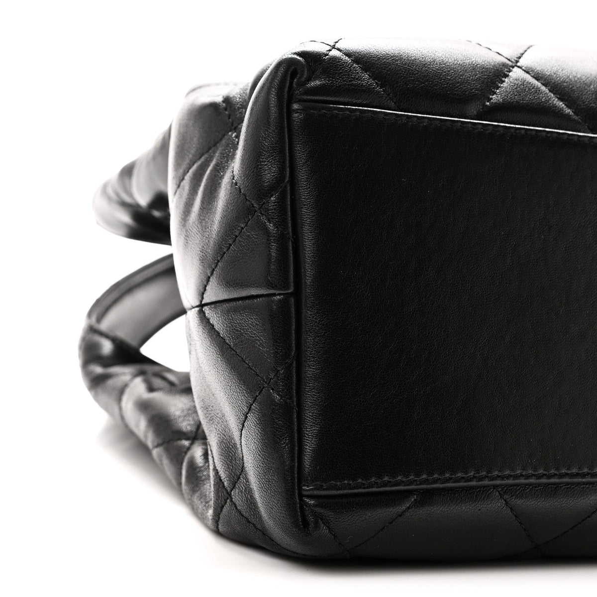 Quilted Lambskin Handbag - Black