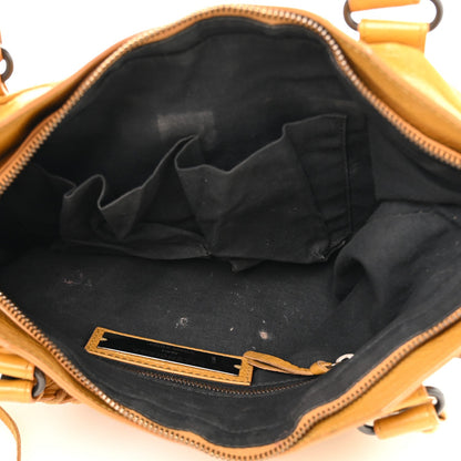 Agneau Classic Hardware First Jaune Mout Handbag