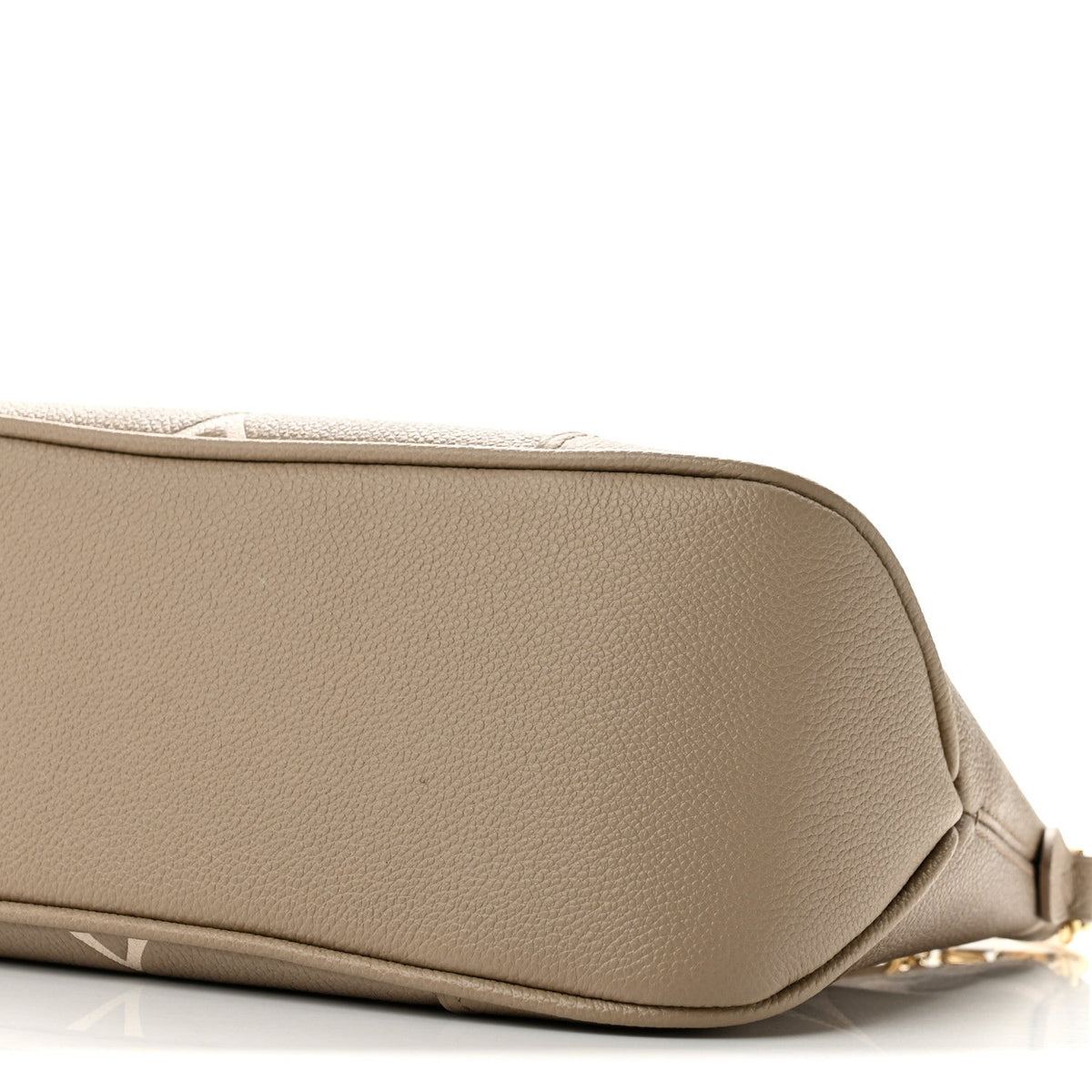 Empreinte Monogram Giant Boulogne Tourte Handbag