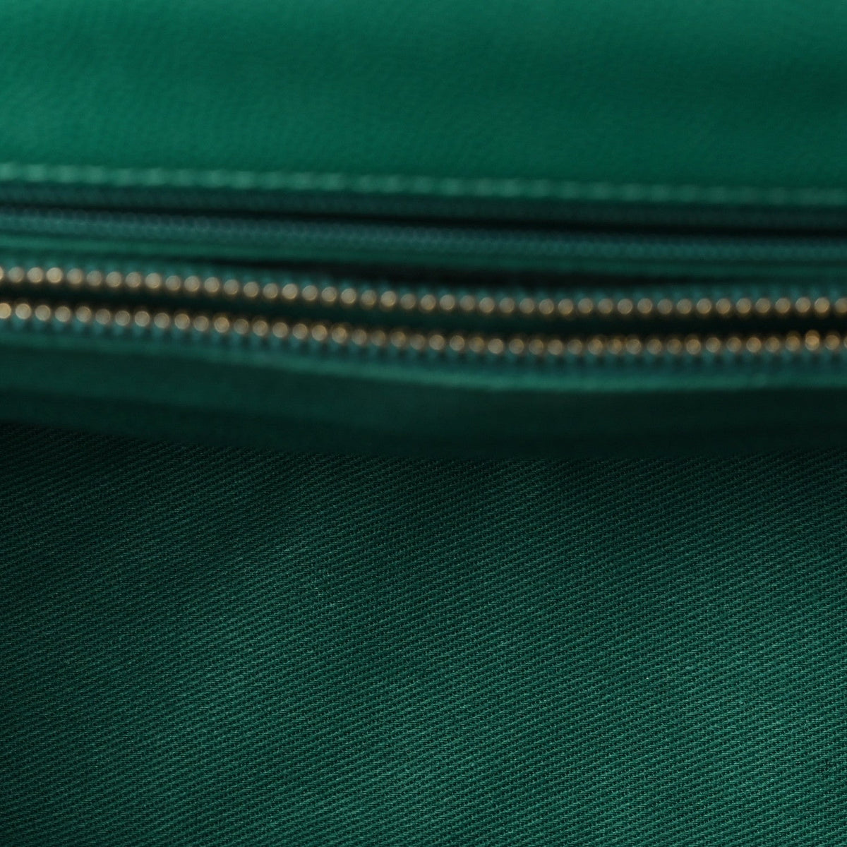 Small Quilted Caviar Flap Shoulder Bag - Green