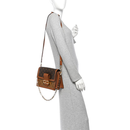 Reverse Monogram Dauphine Mm Handbag