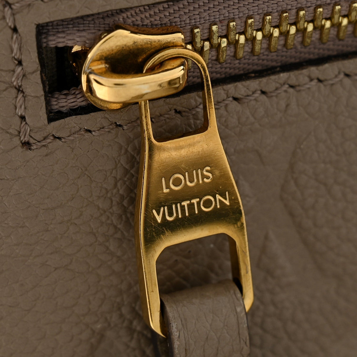 Empreinte Pochette Metis Tourterelle Handbag