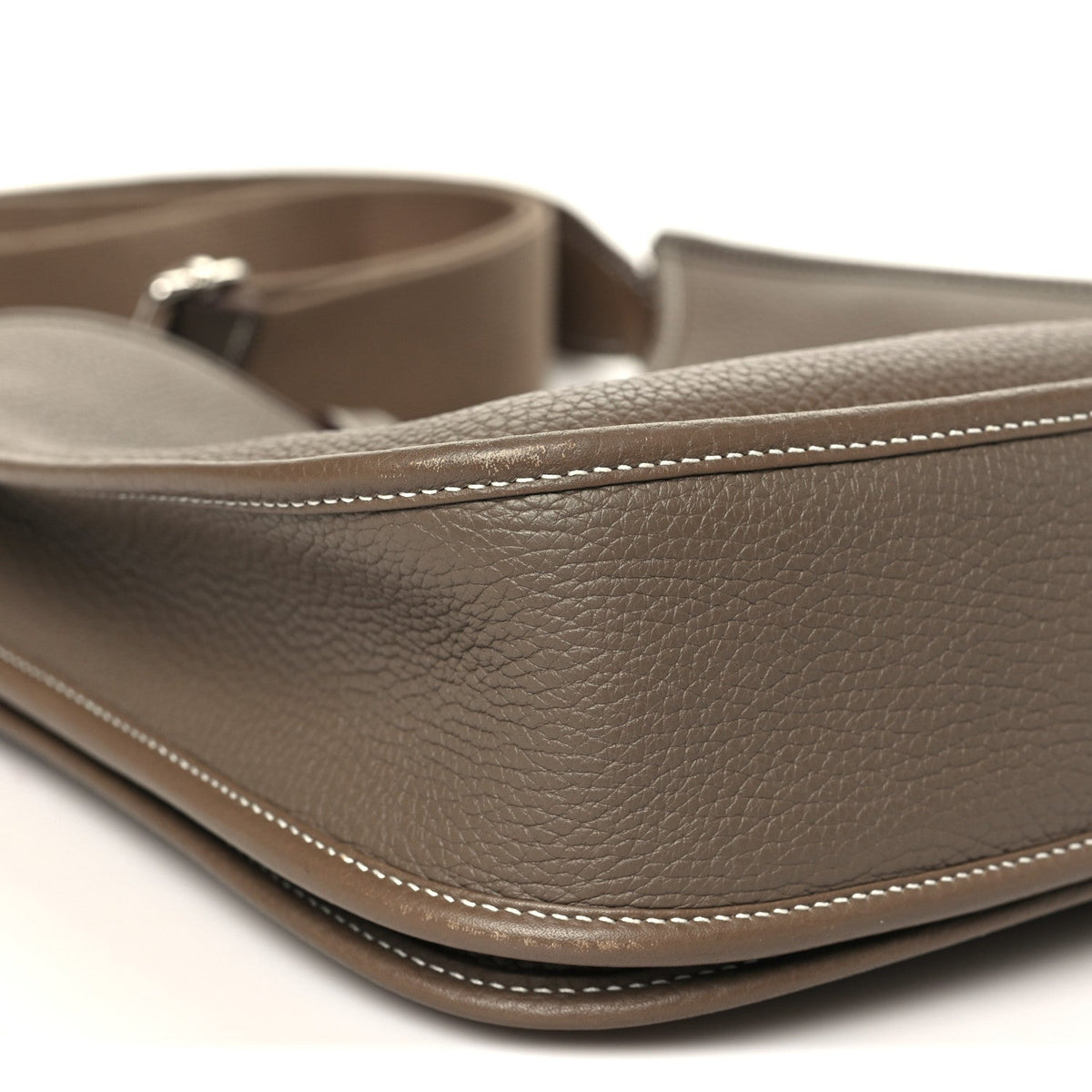 Taurillon Clemence Evelyne Iii Pm Etoupe Handbag