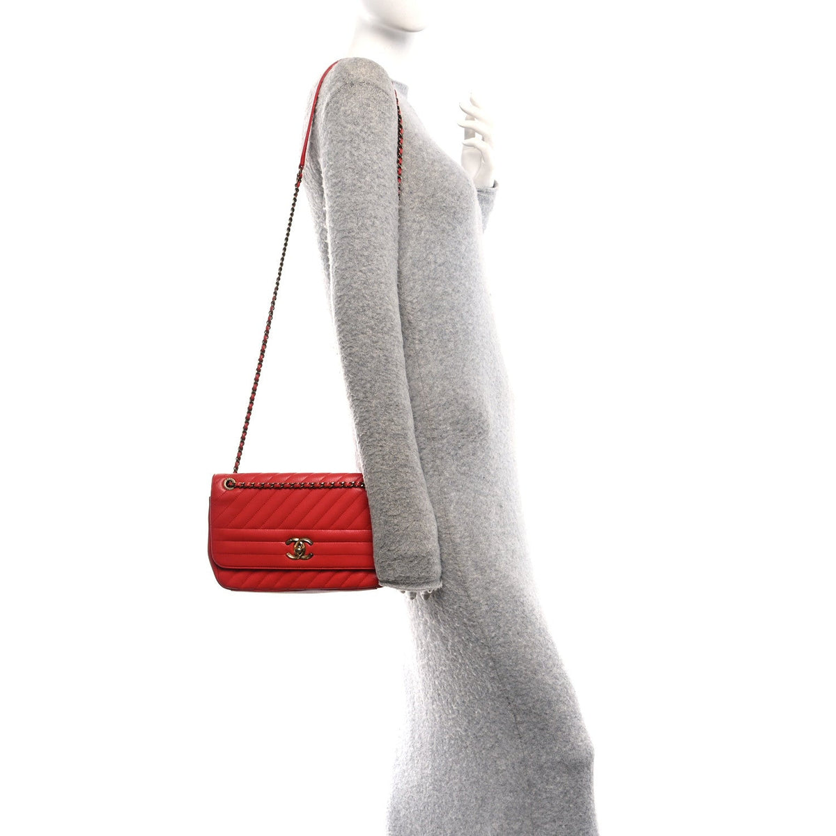 Medium Quilted Goatskin Flap Shoulder Bag - Red