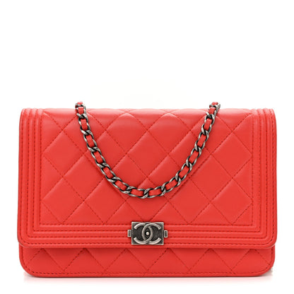 Quilted Lambskin Wallet Bag - Red