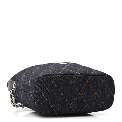 Quilted Hobo Bag - Blue