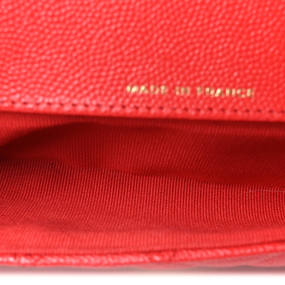 Quilted Caviar Handbag - Red