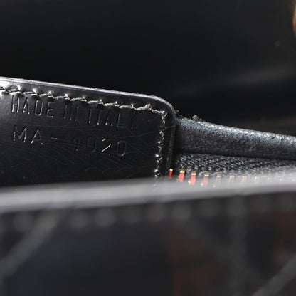 Medium Handbag - Black