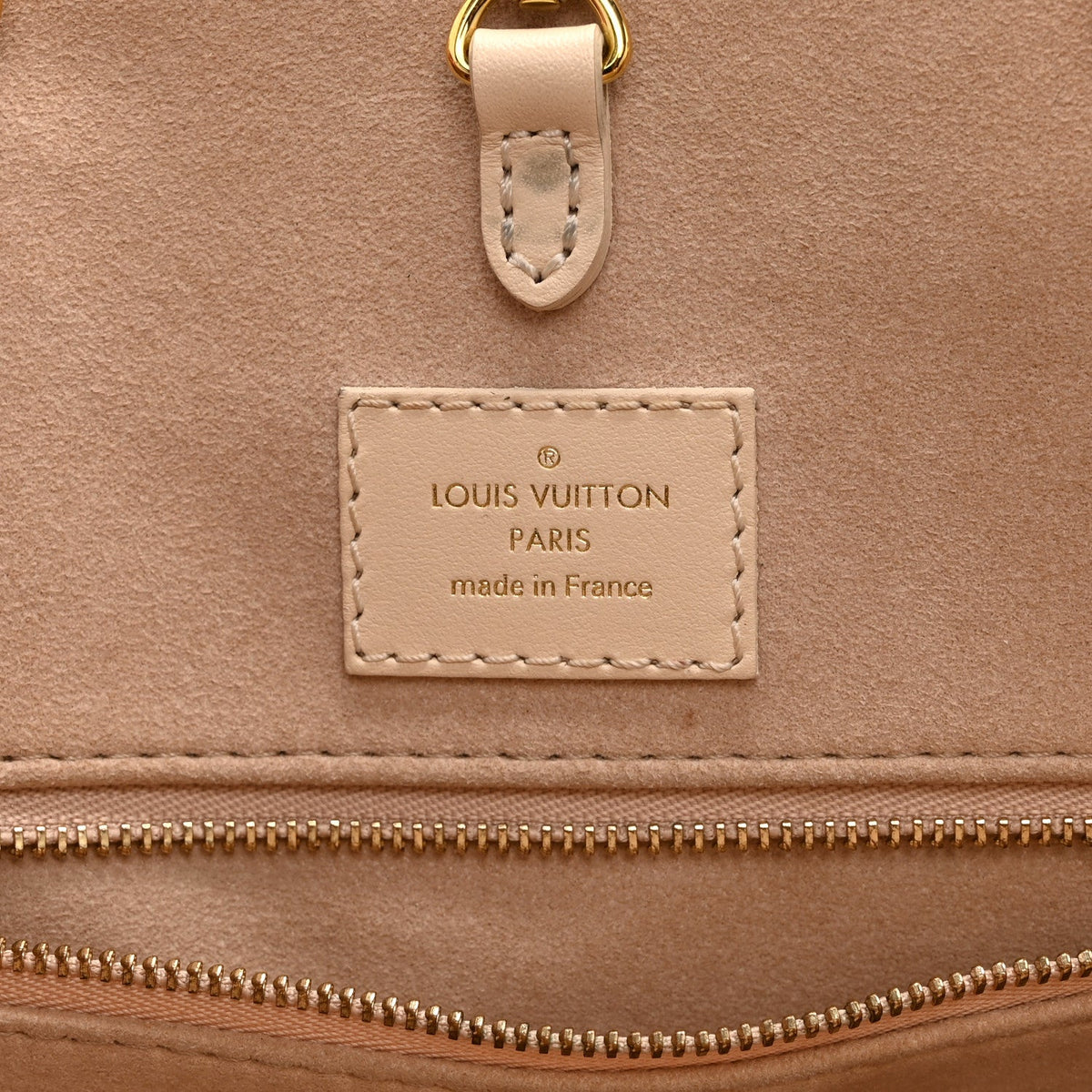 Empreinte Monogram Giant Onthego Mm Crem Handbag