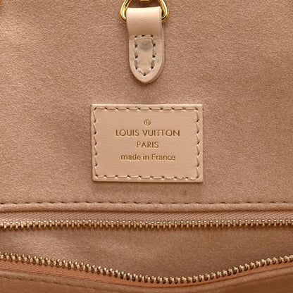 Empreinte Monogram Giant Onthego Mm Crem Handbag