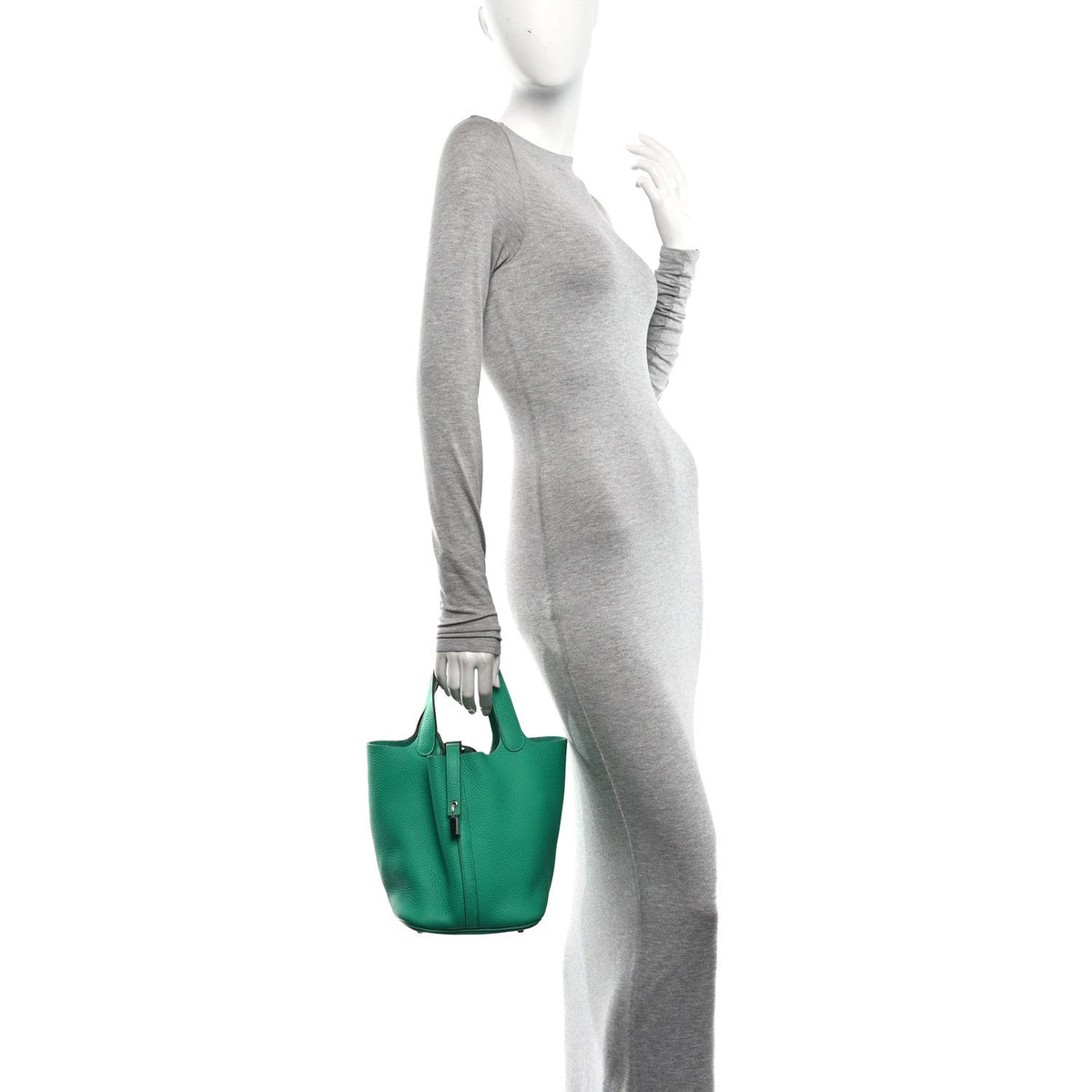 Taurillon Clemence Picotin Lock Mm Menth Handbag