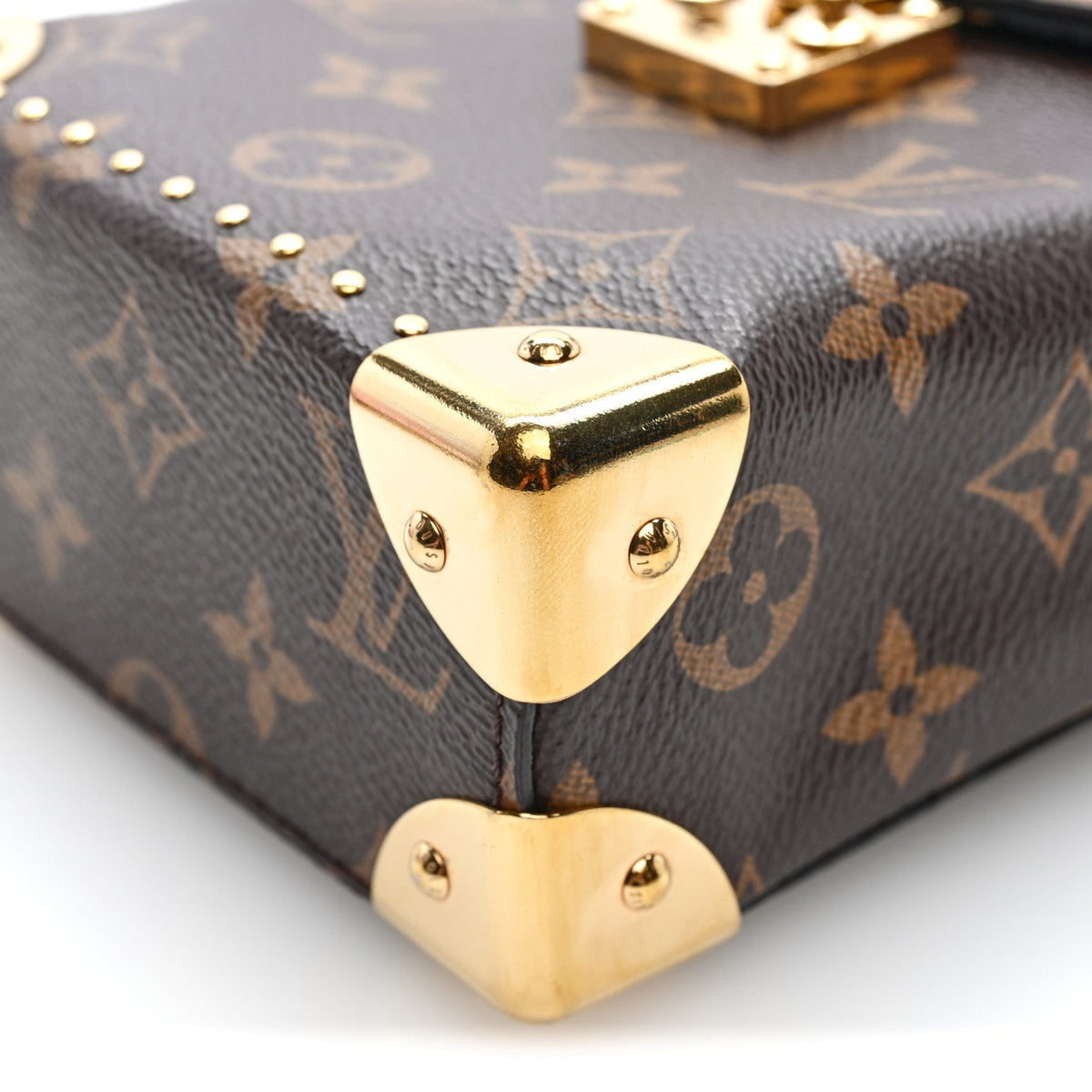Reverse Monogram Camera Box Nm Handbag