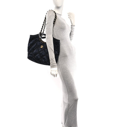 Quilted Nylon Tote Bag - Black