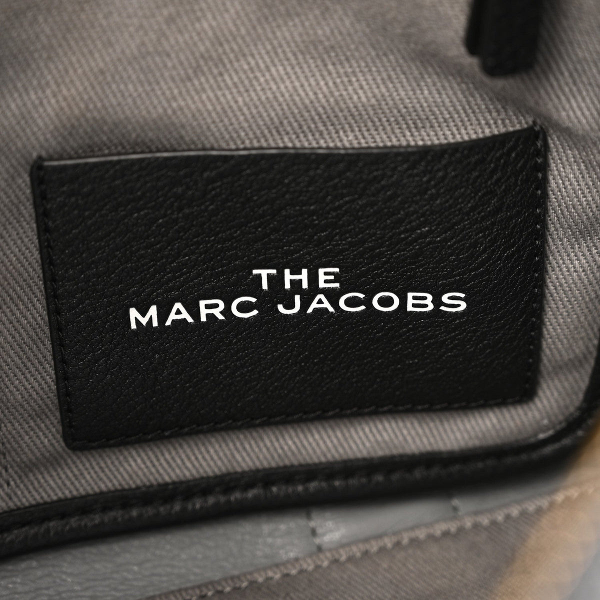 Medium Calfskin Tote Bag - Black