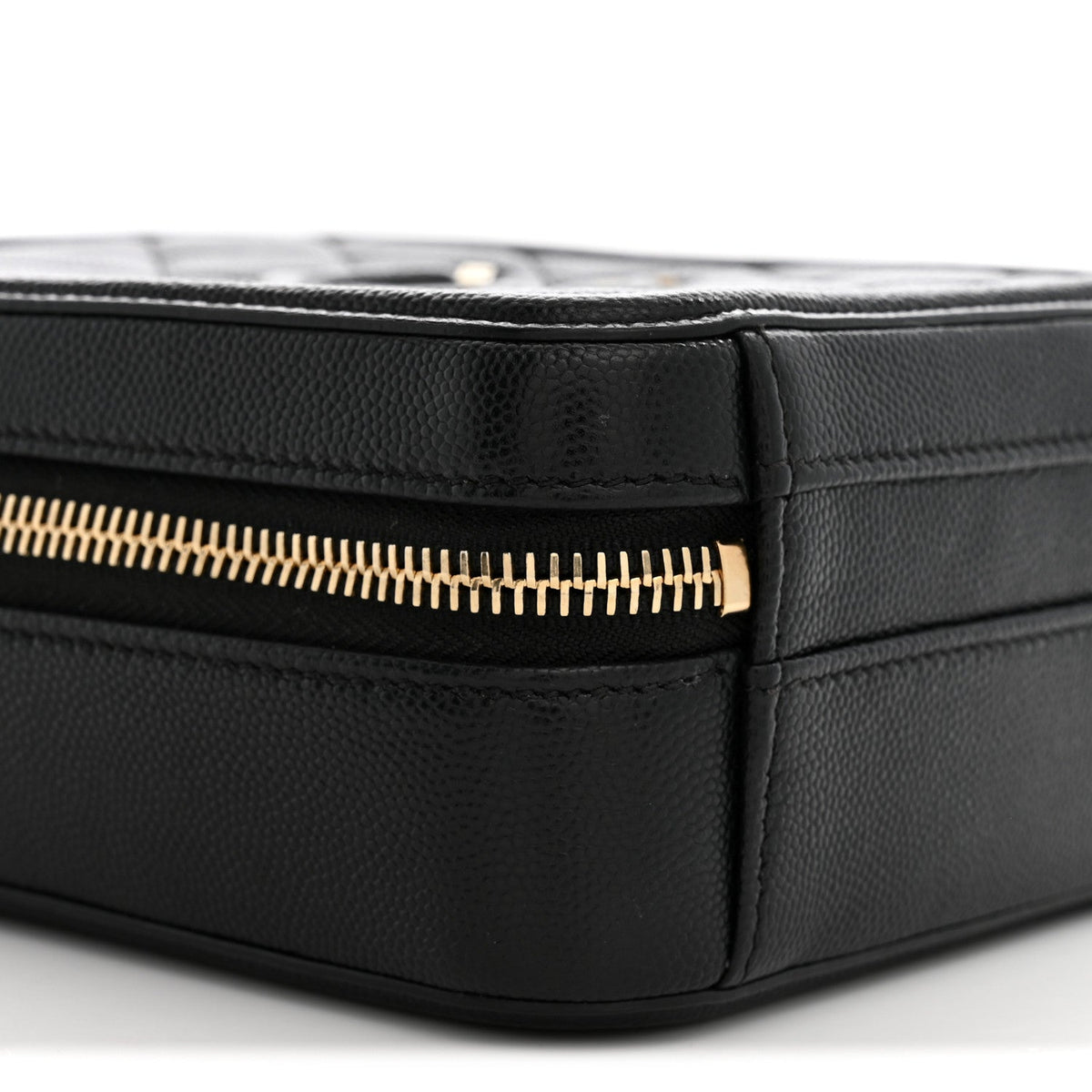 Quilted Caviar Handbag - Black