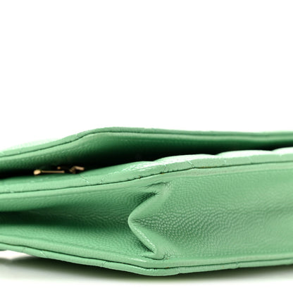 Quilted Caviar Wallet Bag - Green
