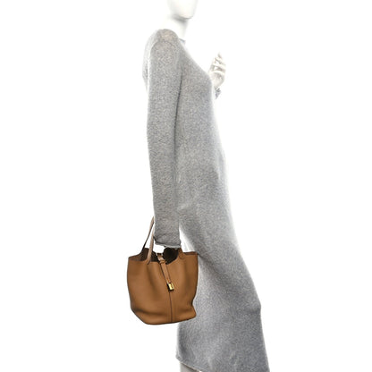 Taurillon Clemence Picotin Lock Mm Biscu Handbag