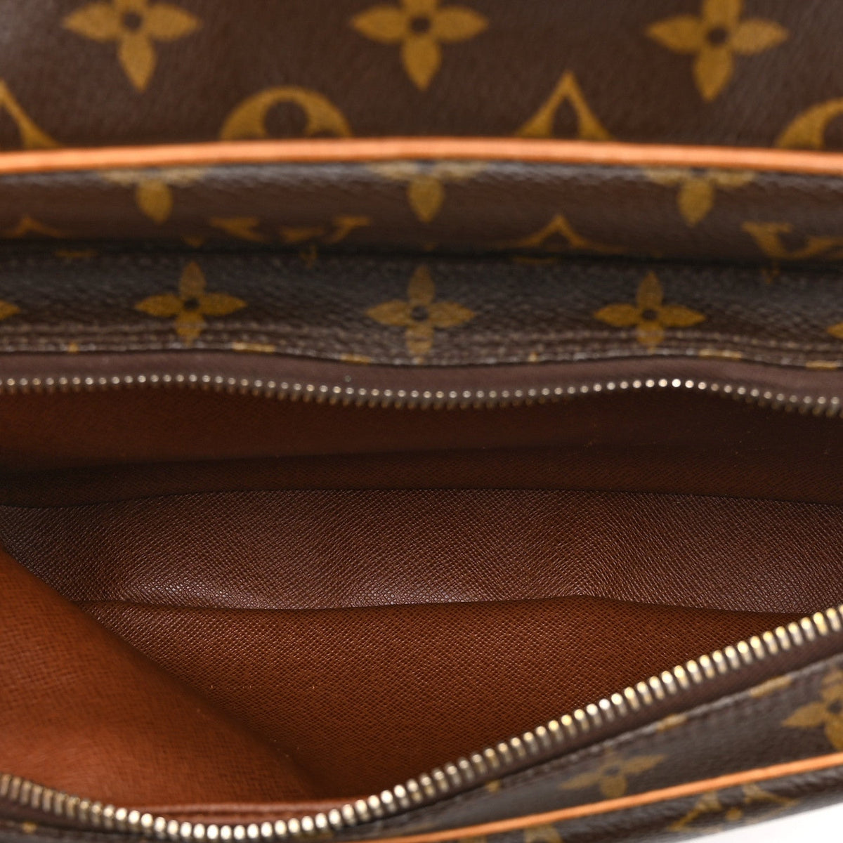 Monogram Nil 28 Handbag