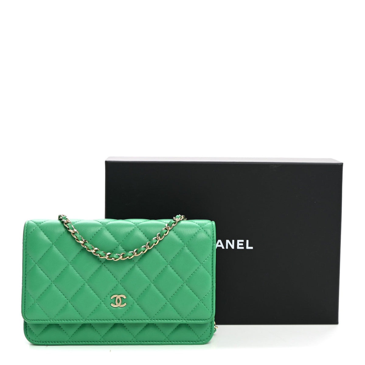 Quilted Lambskin Wallet Bag - Green