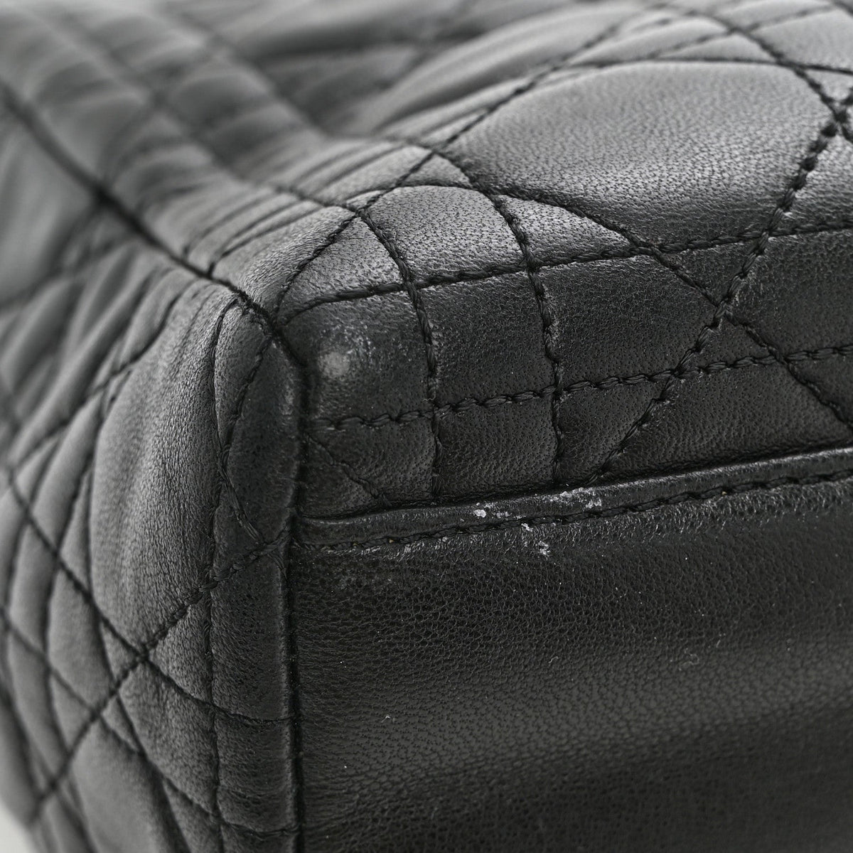 Medium Lambskin Handbag - Black
